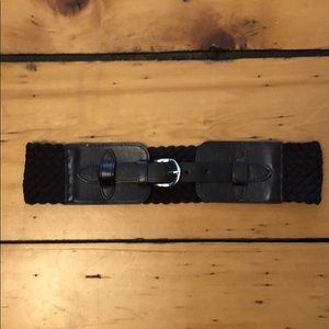 Brown stretch belt
